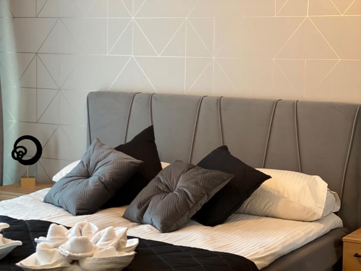 Family & Business Elegant Apartments, Kadzielnia, Wdk, Stadion Korona -1 Bedroom, Terrace, Garage, New! Kielce Extérieur photo