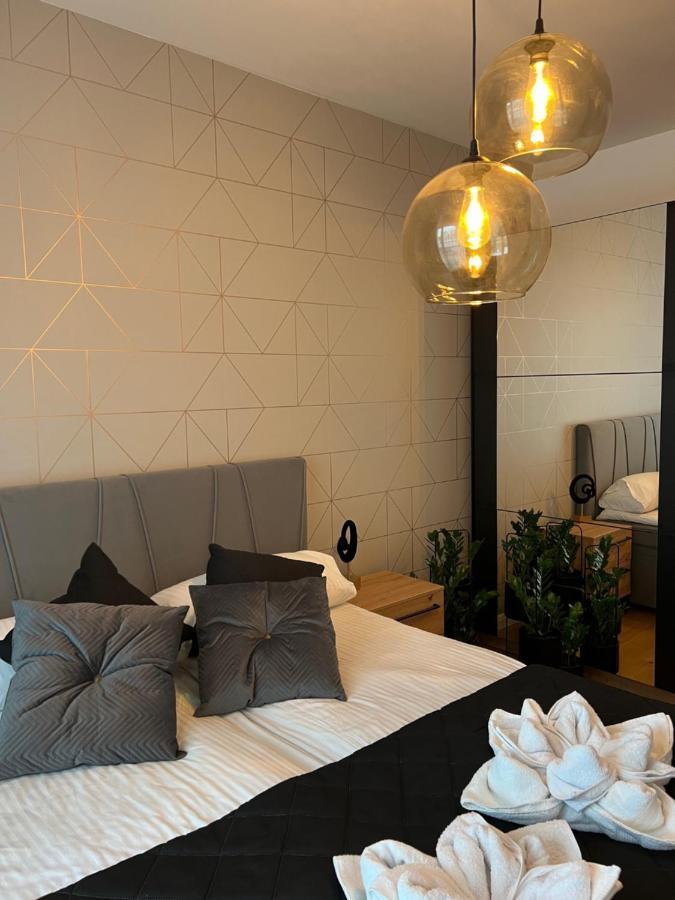 Family & Business Elegant Apartments, Kadzielnia, Wdk, Stadion Korona -1 Bedroom, Terrace, Garage, New! Kielce Extérieur photo