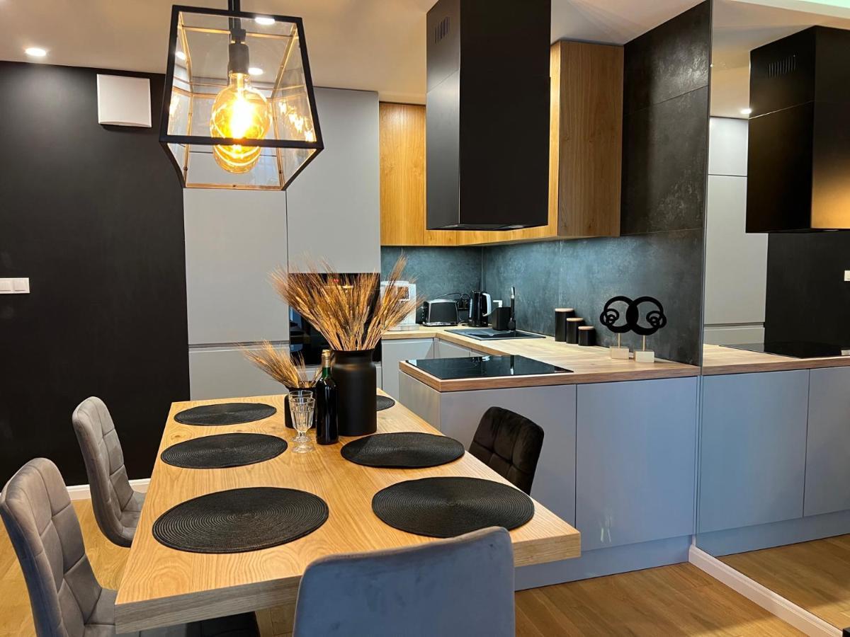 Family & Business Elegant Apartments, Kadzielnia, Wdk, Stadion Korona -1 Bedroom, Terrace, Garage, New! Kielce Extérieur photo